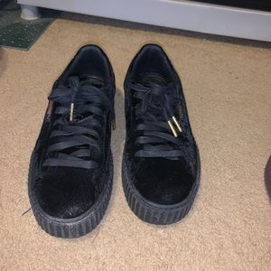 Fenty x puma Velvet Creepers